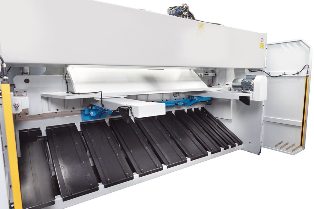 Knuth KHT V 3013 CNC Hydraulic Guillotine Shear